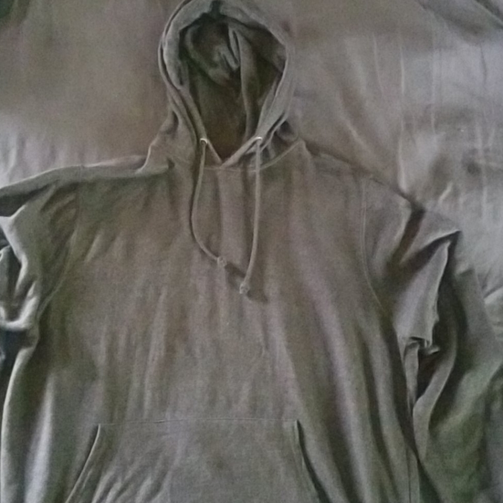 Mens pullover hoodie